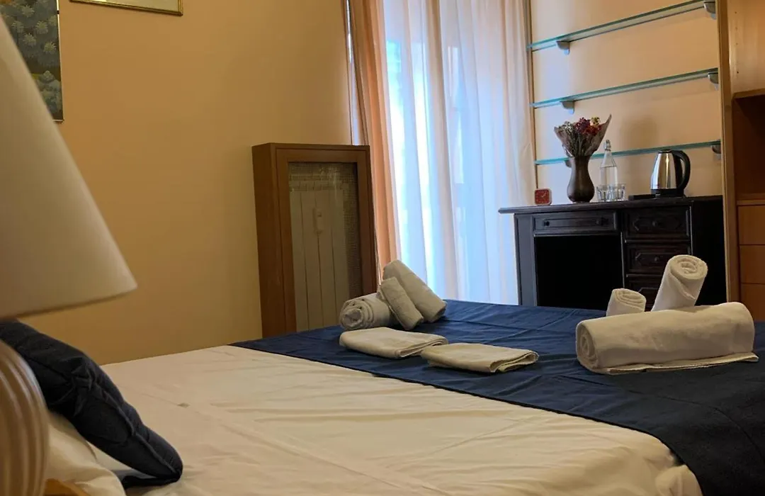 4 Season B&B Roma-1